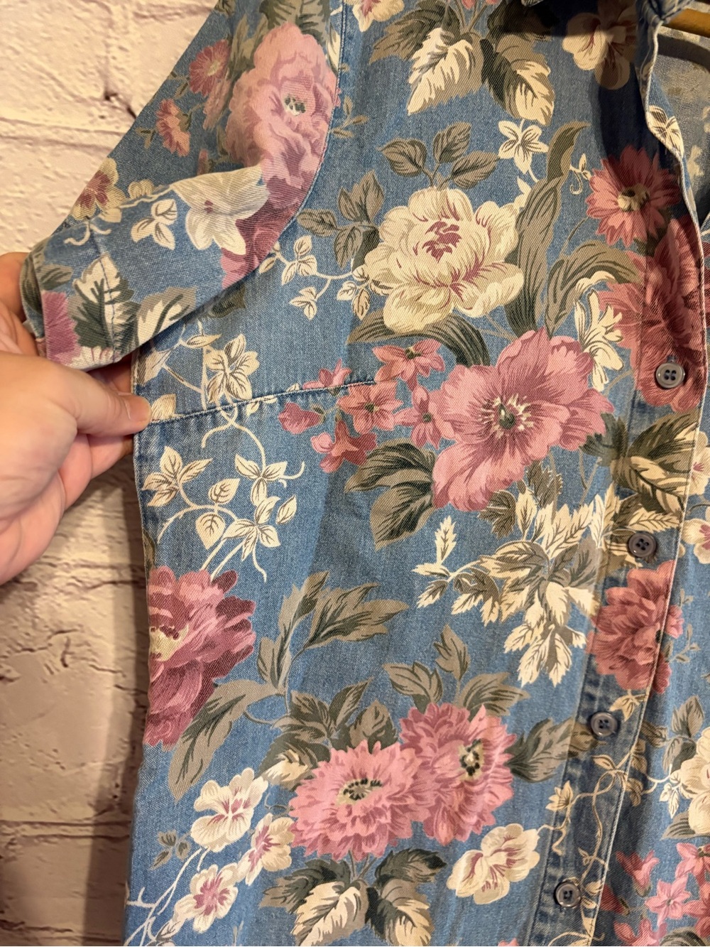 Vintage Lemon Grass Floral Denim Button-Down Shirt - Picture 5 of 6
